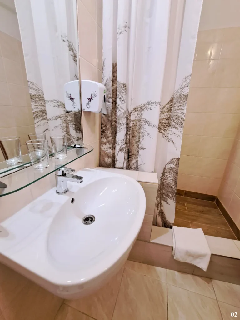 Dvojlôžková izba Comfort – Penzión Alcorso Banská Bystrica