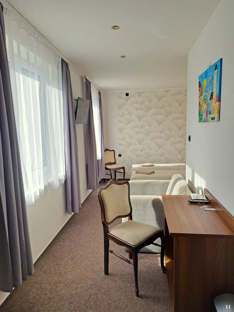 Dvojlôžková izba Comfort – Penzión Alcorso Banská Bystrica