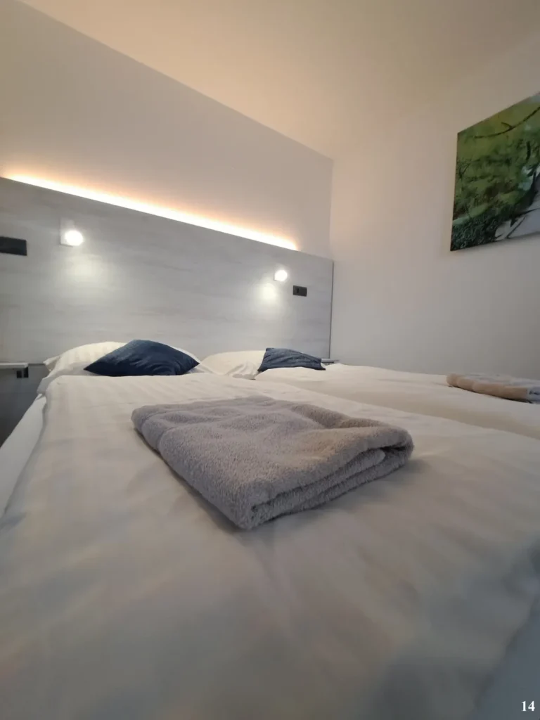 Trojlôžková izba – Penzión Alcorso Banská Bystrica