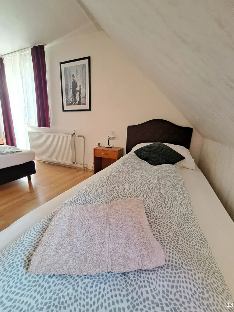 Trojlôžková izba – Penzión Alcorso Banská Bystrica